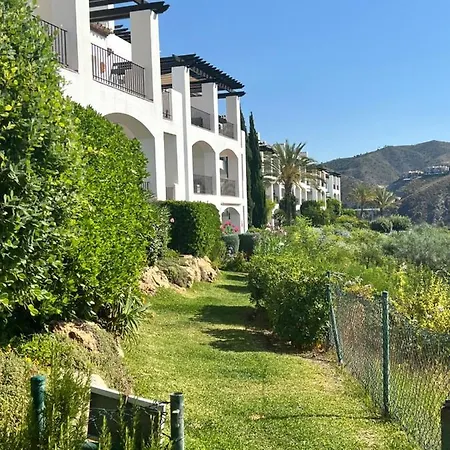 Altos De La Quinta Ii Apartment